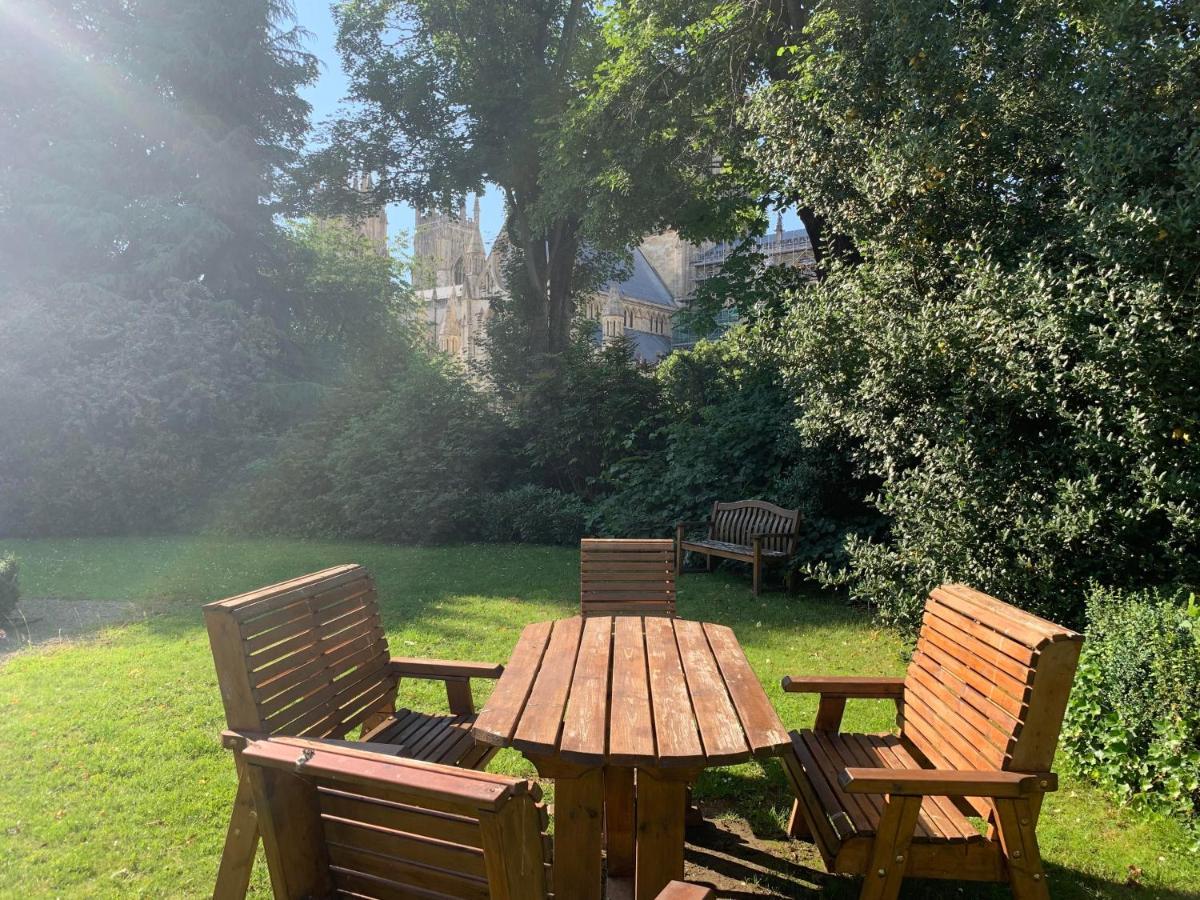 Minster View Apartment At Talbot Court, 요크 외부 사진